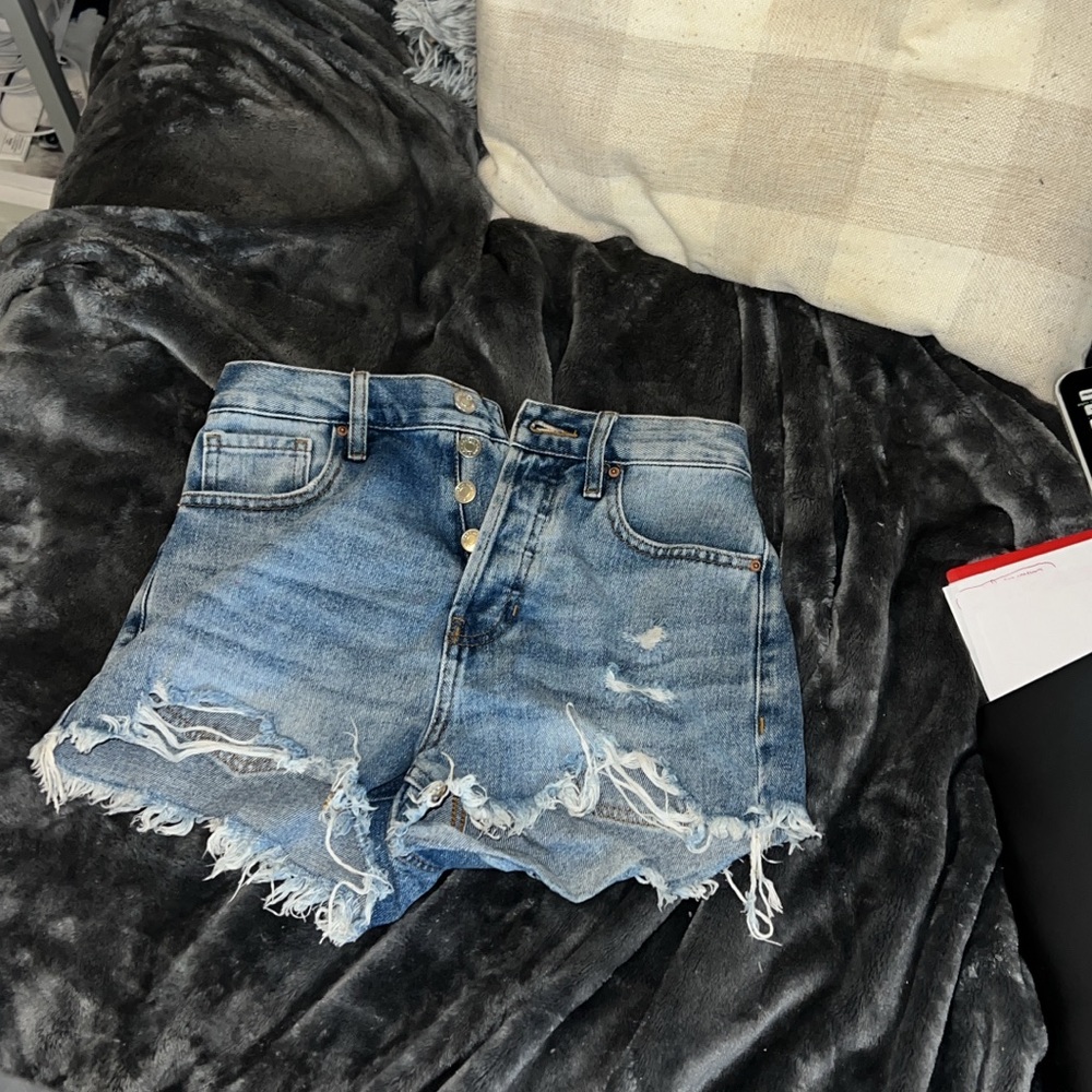 PacSun Jean shorts size 25